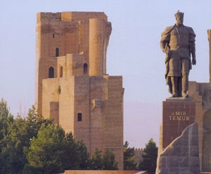 Statute of Tamerlane in Shakhrisabz Statute of Tamerlane in Shakhrisabz